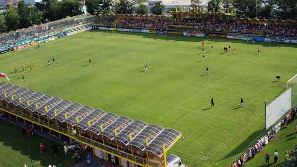 Fotbalový stadion ve Staškově ulici